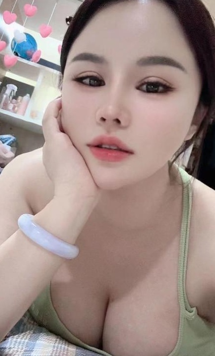 巨乳肥臀菲菲