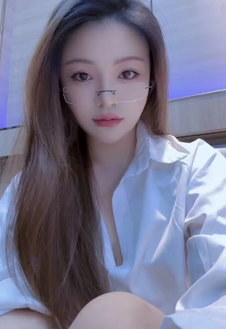 新疆气质美女