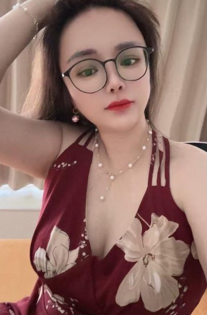 大奶少妇涵涵