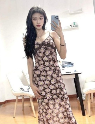 身材很好的小姐姐