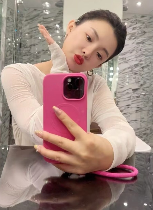 一线天少妇