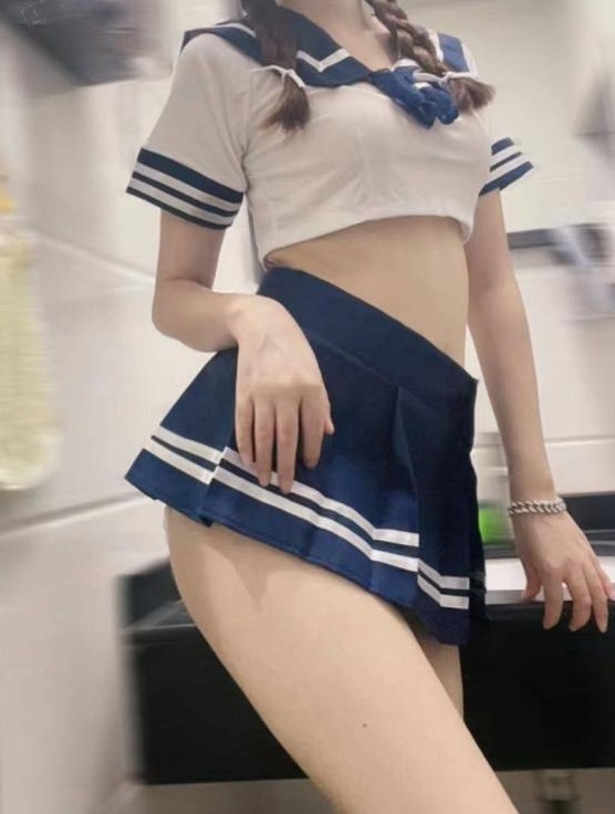 布吉长腿漂亮小姐姐