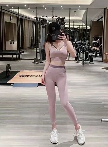 重工街长腿骚妇