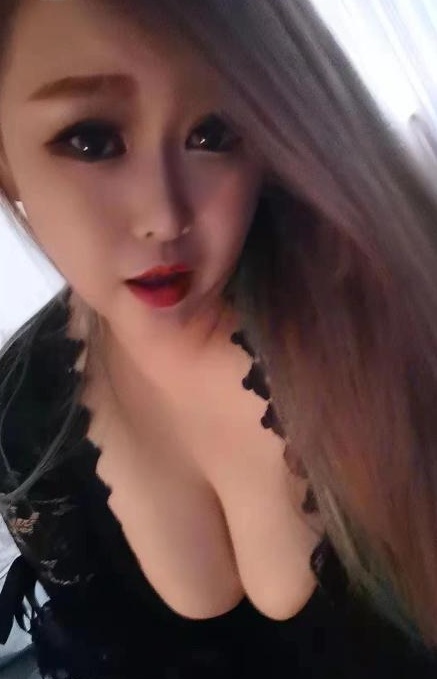 巨乳微胖莎莎