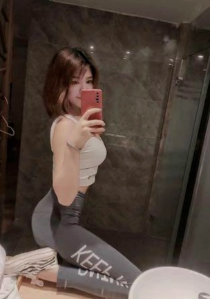 健身教练蜜桃