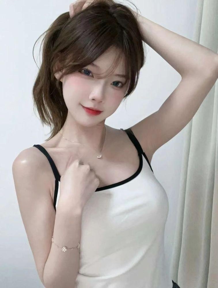 松江性感大胸妹