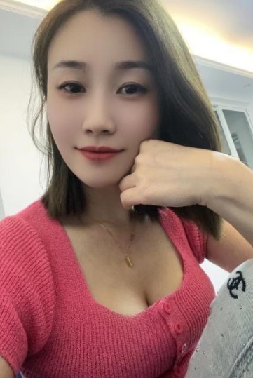 风韵十足骚少妇