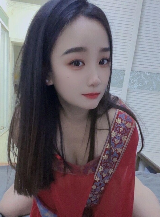 长腿老师小穴紧致