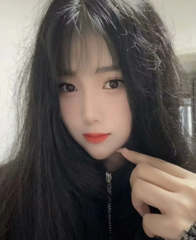 00后思思
