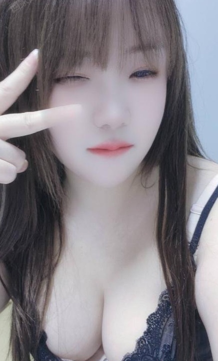 出击保定巨乳紫萱