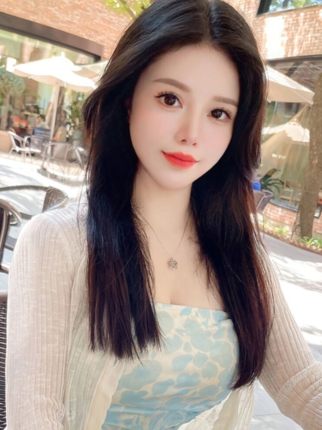 普陀肥臀肉体人妻