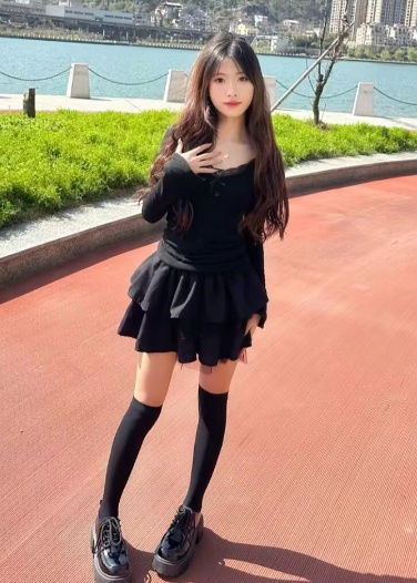 口活一流的邻家大胸妹妹