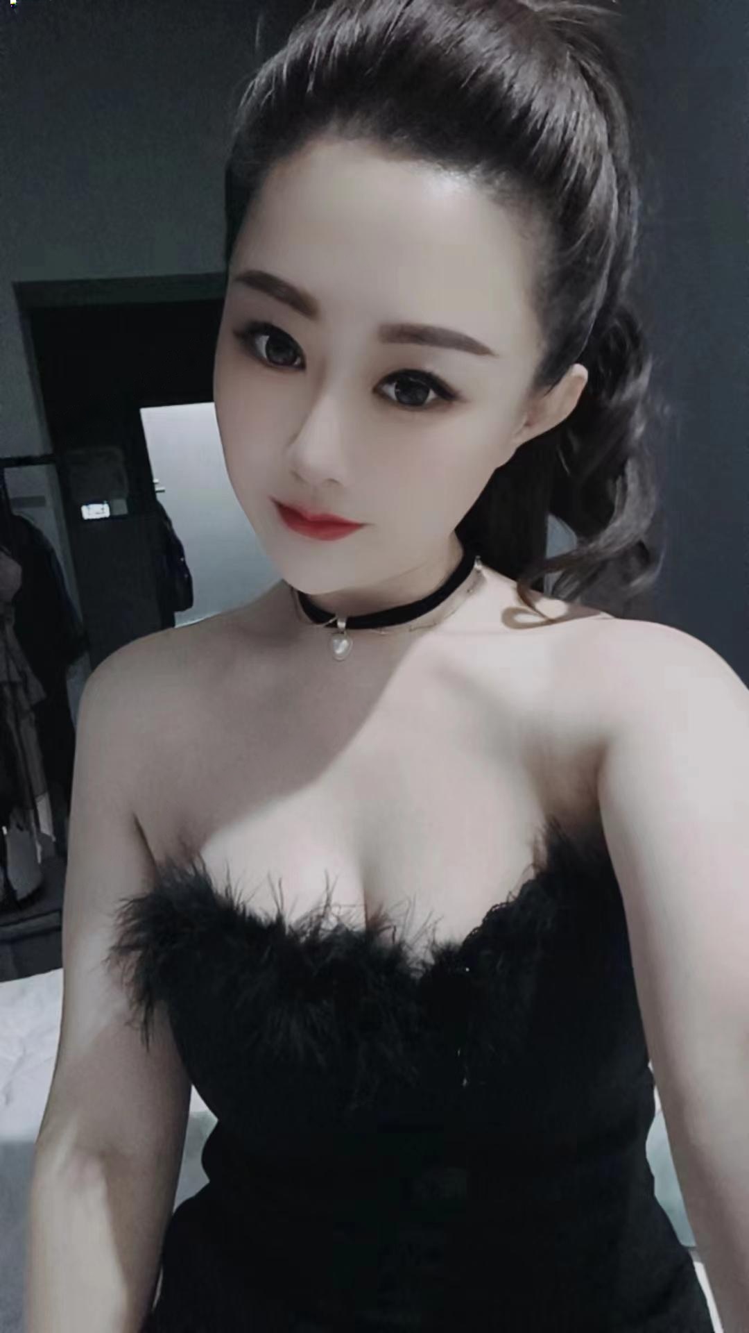 西丽小少妇小野猫