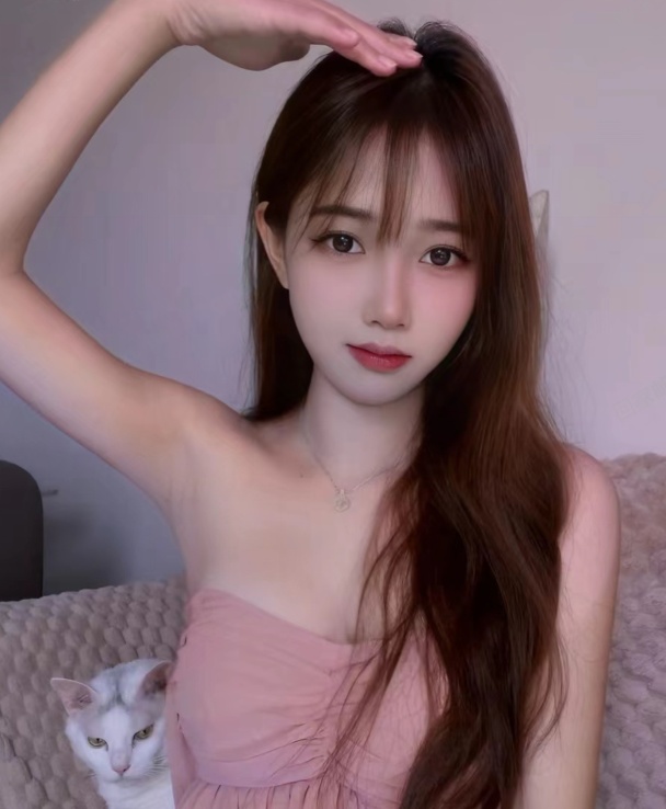 情趣制服下的诱惑很嫩都舍不得操疼她