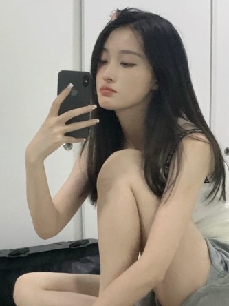 长沙刚毕业小美女