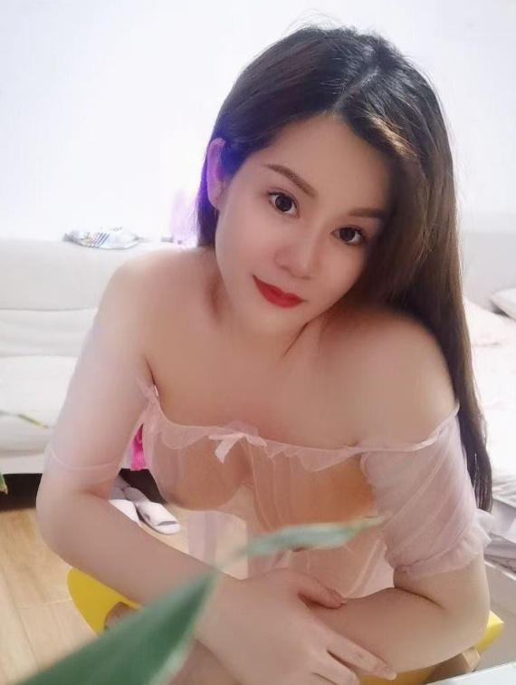 后入大海臀依婷