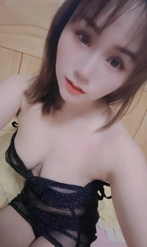 骚骚的小少妇