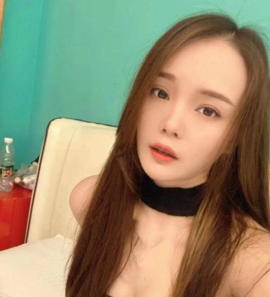 体验高冷小姐姐