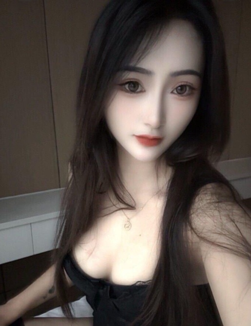 身材火辣丰满逼紧多汁