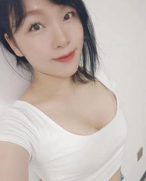 靓丽小妹