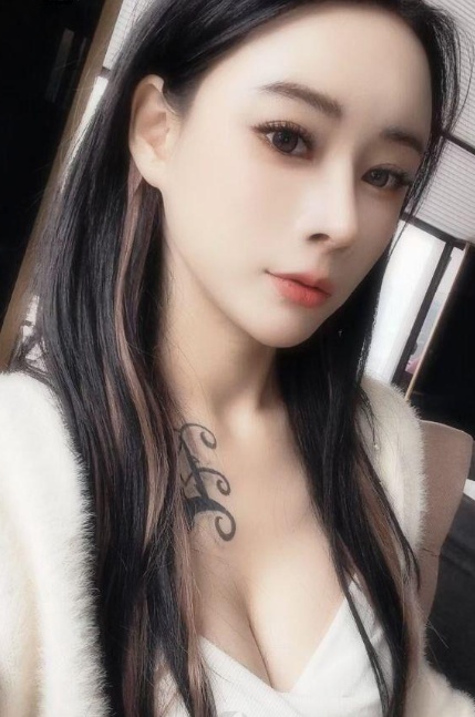 自聊自做的嫩妹身材特棒