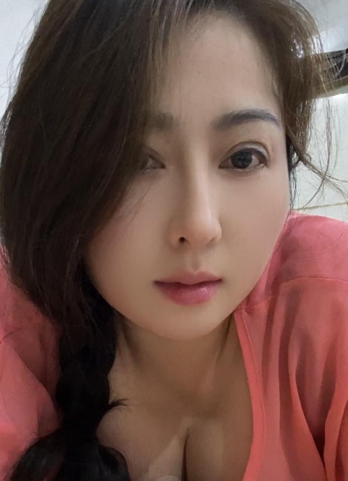 闵行江川东路姐姐