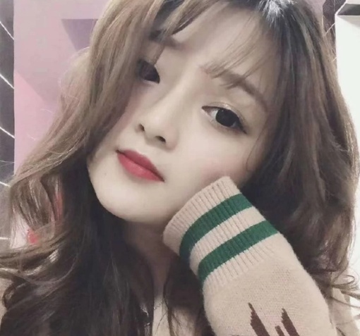 青春靓丽小妹妹