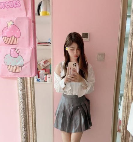 高新学生装身材控小丽