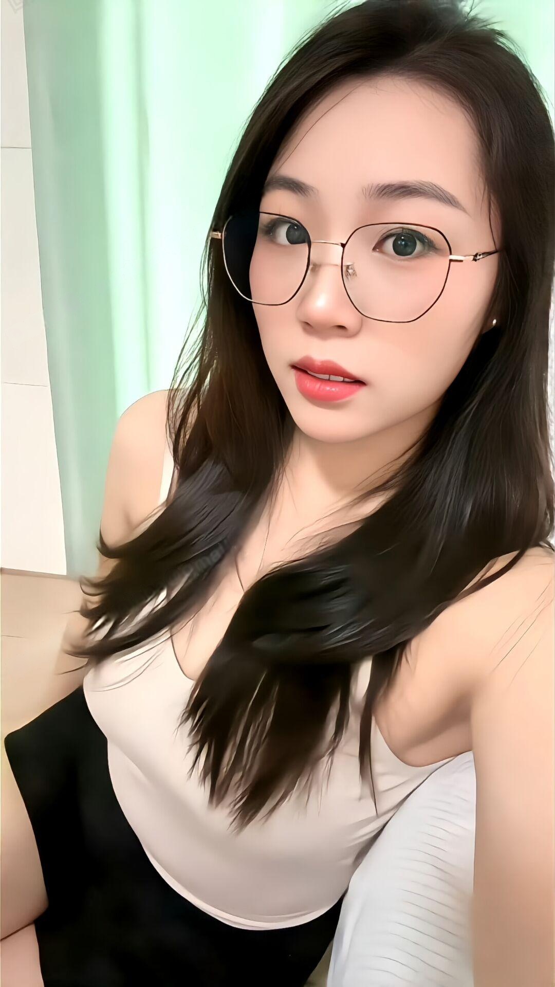 鼓楼后入情趣诱惑美妞