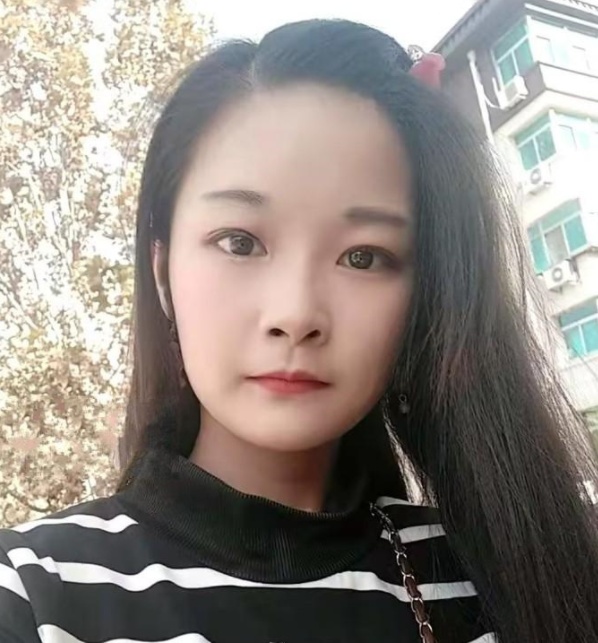 小嫩妹