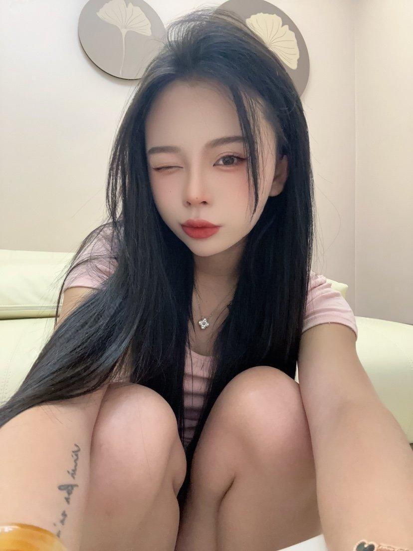 好看性感妹妹有纹身