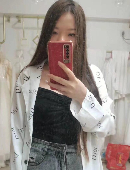 市图书馆小嘻嘻