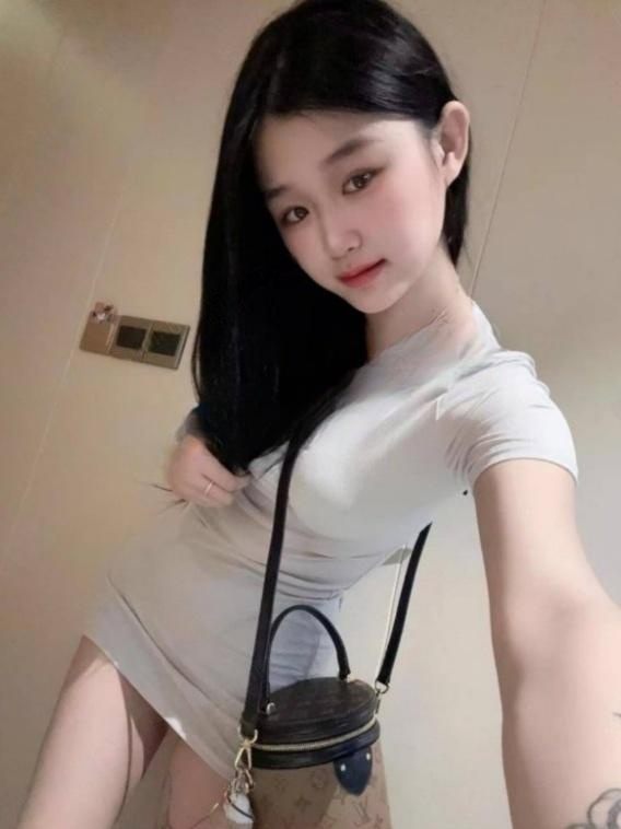 郑州甜美妹子
