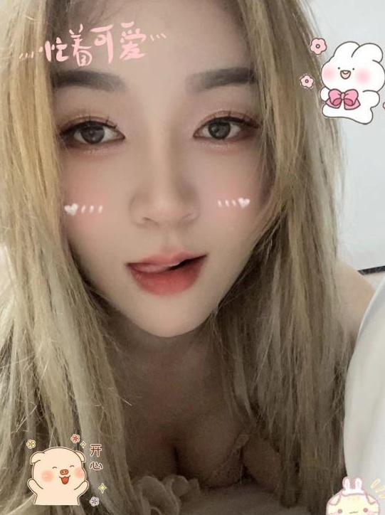 挺骚得妹子
