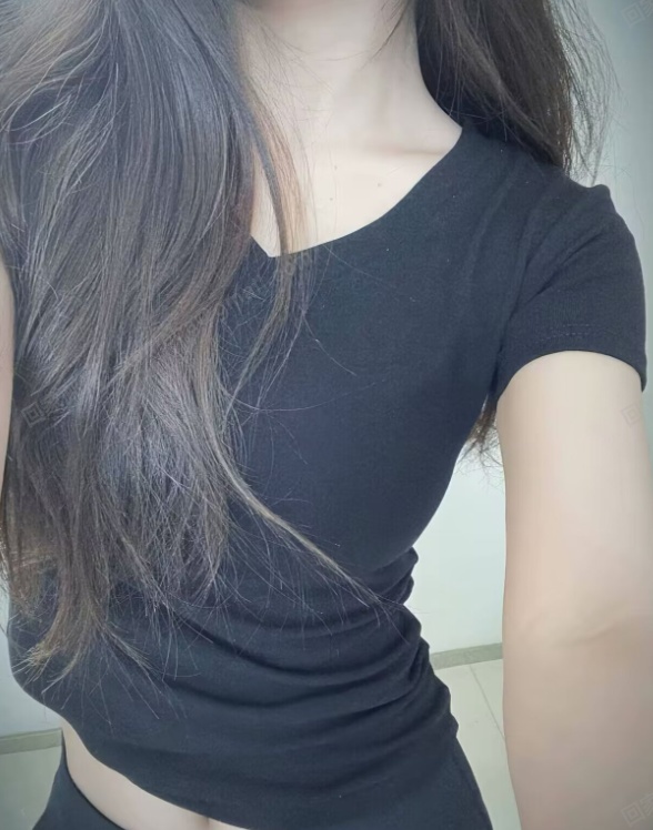 天心美女莎莎