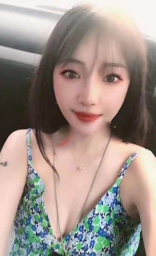 年轻漂亮小妹