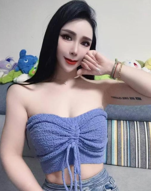 和平健身网红小姐姐