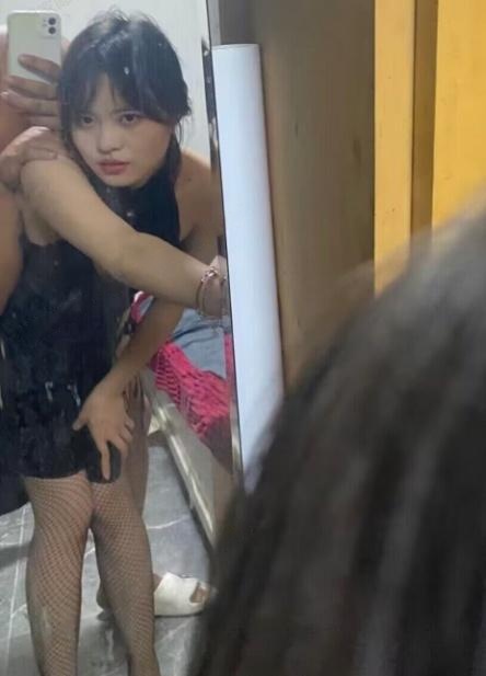 服务小美女