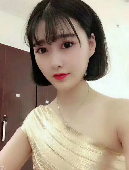 武汉D奶骚女