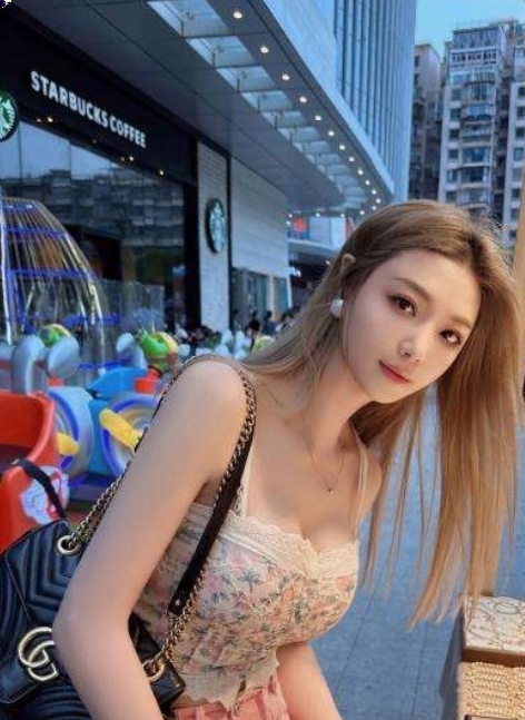 思明区 颜值长腿小九月