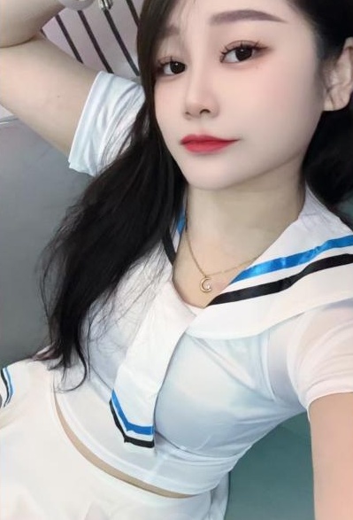 前凸后翘腰细安安