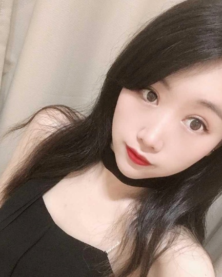 分享体验过真人版美女 小粉穴嫩粉
