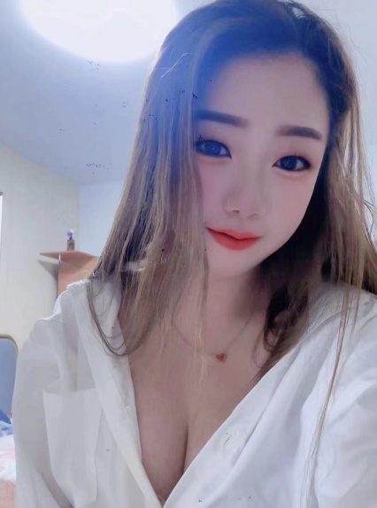 专业抓龙筋的小姐姐