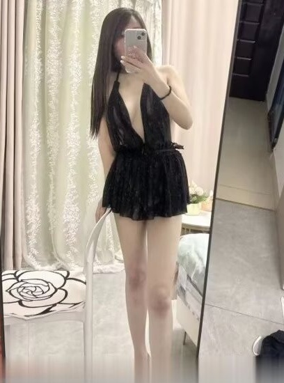 独爱大胸骚骚女