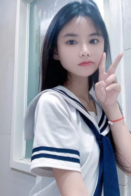 市区水嫩小萝莉