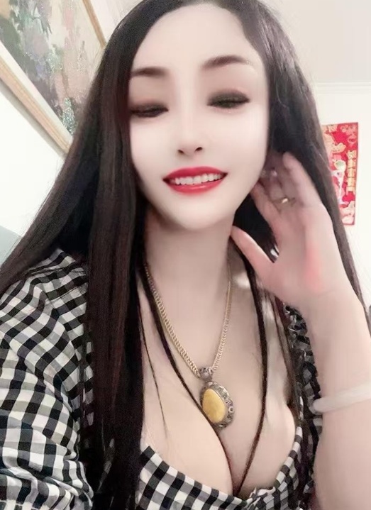 服务超好大胸姐姐