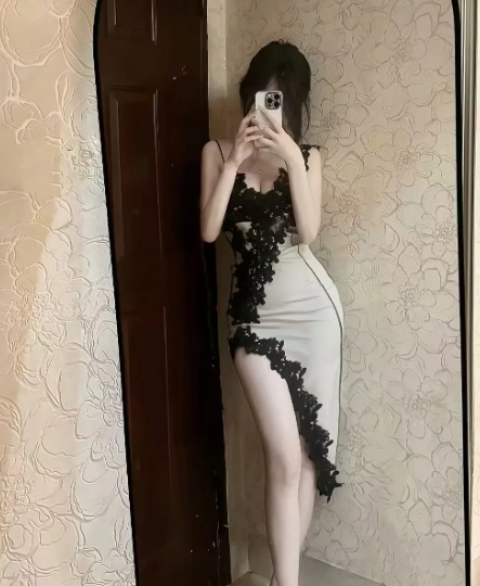 粉嫩口活好的薇薇出行