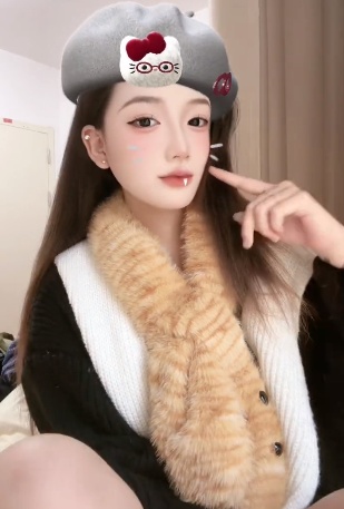 瑶海年轻小美女