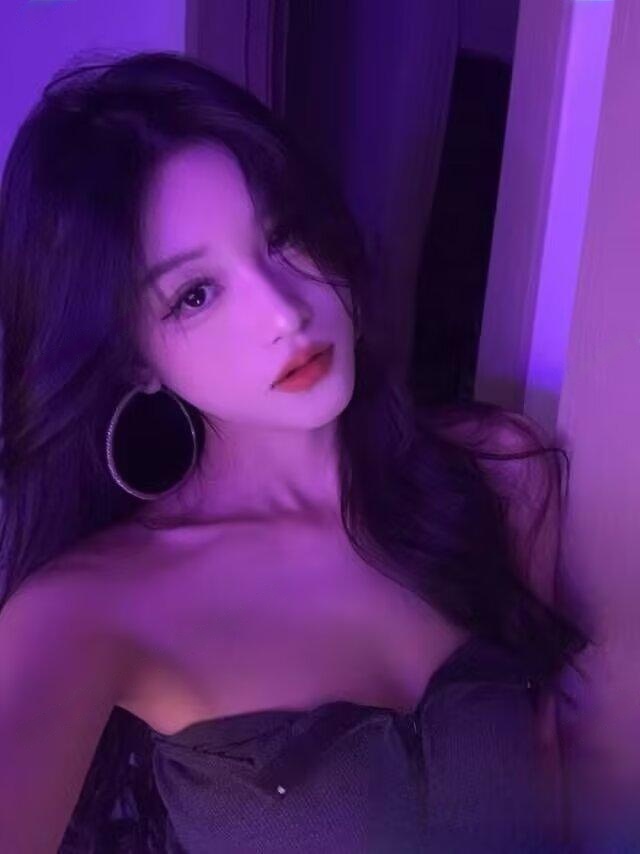 浦东甜妞吹箫女皇