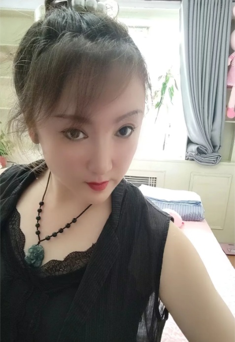 津南大奶骚妇喷水